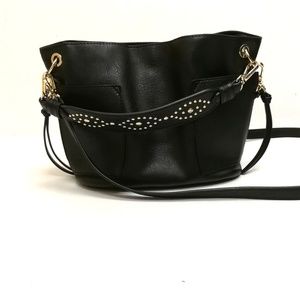 Steve Madden Keegan Hobo Bag w/gold details